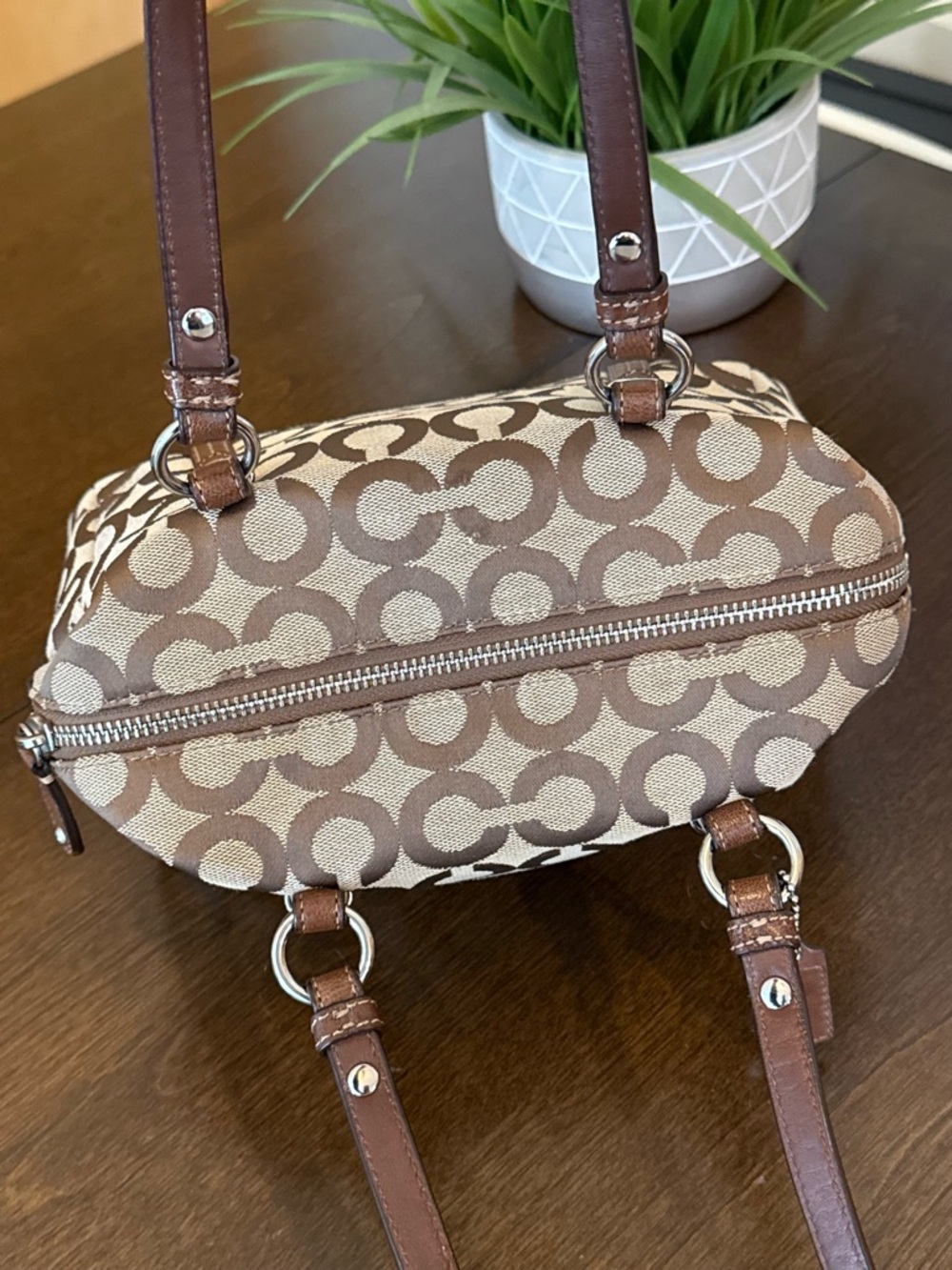 Coach Julia Op Art Small Satchel - Picture 4 of 7